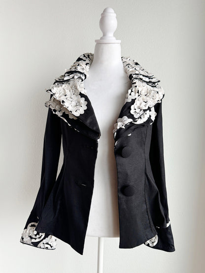 VINTAGE BLACK BLAZER WITH WHITE FLORAL APPLIQUE