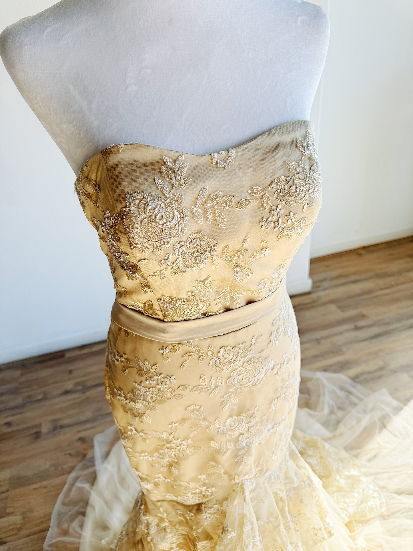 VINTAGE GOLD TIERED BALLGOWN WITH FLORAL EMBROIDERY