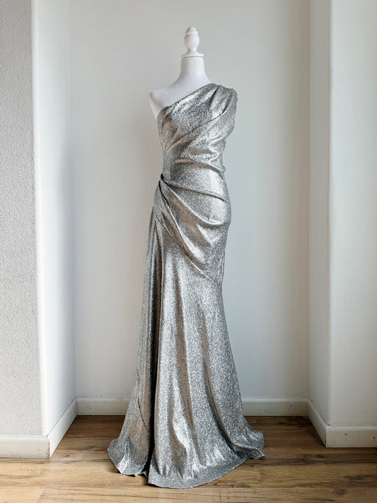 VINTAGE SILVER SEQUIN ONE SHOULDER GOWN