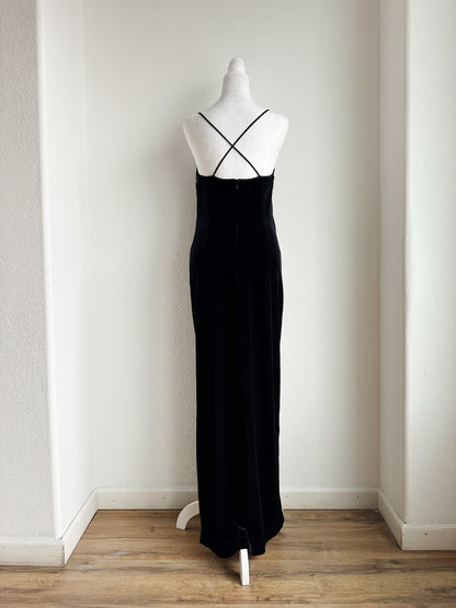 VINTAGE BLACK VELVET BEADED DRESS