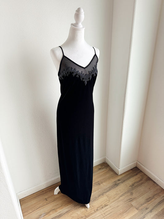 VINTAGE BLACK VELVET BEADED DRESS