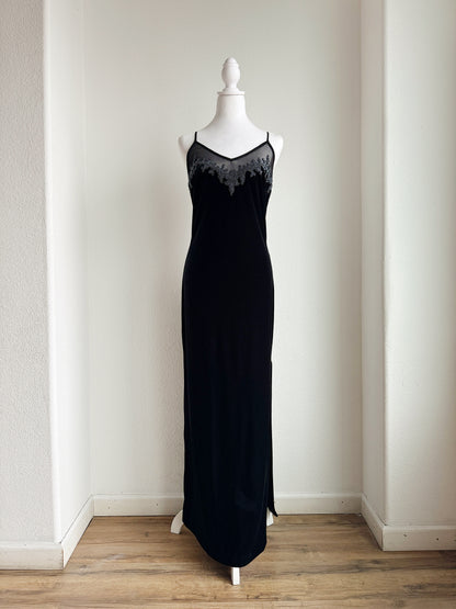 VINTAGE HANDMADE FLOOR LENGTH BLACK VELVET DRESS