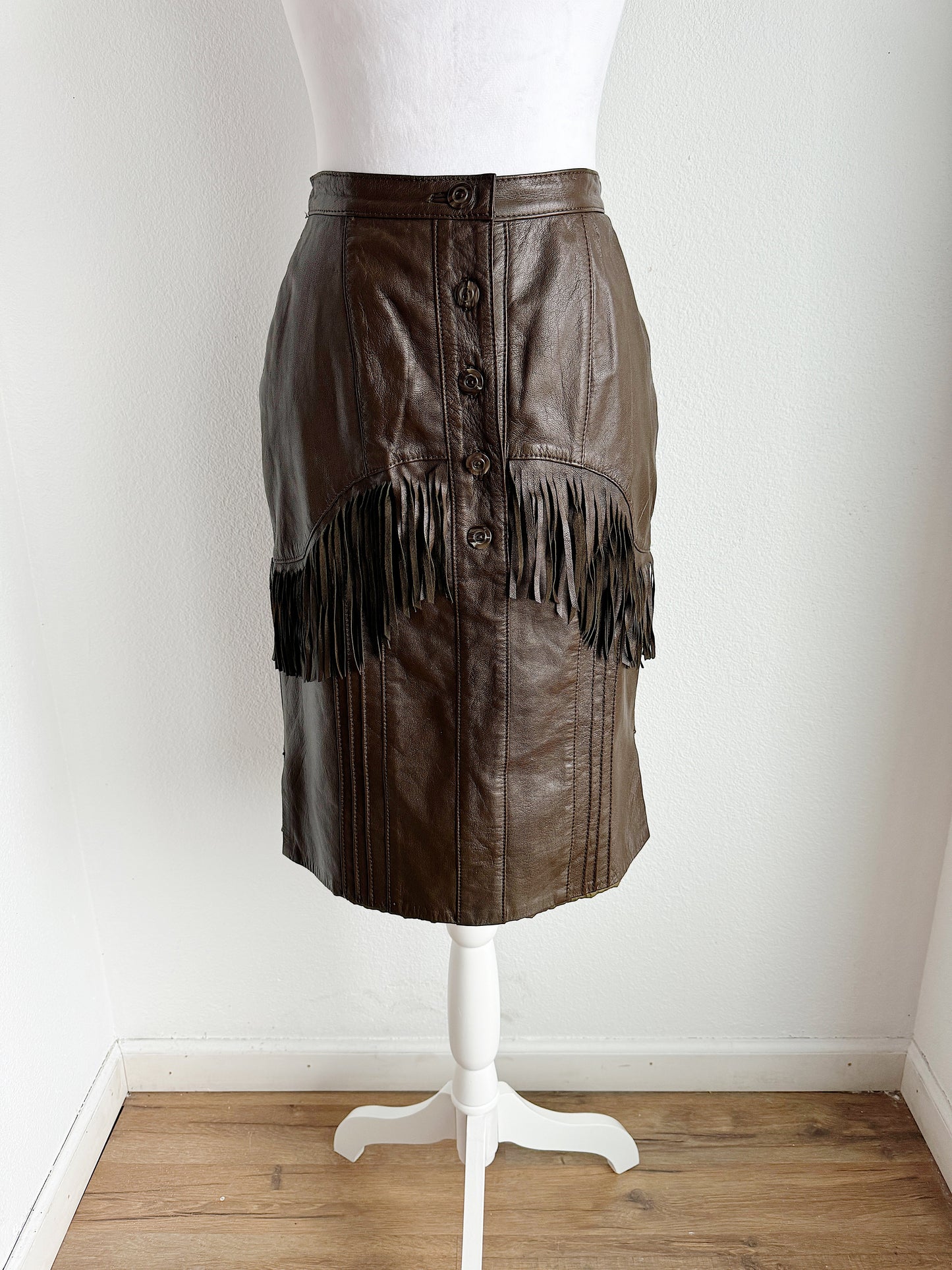 VINTAGE BROWN LEATHER WESTERN FRINGE SKIRT