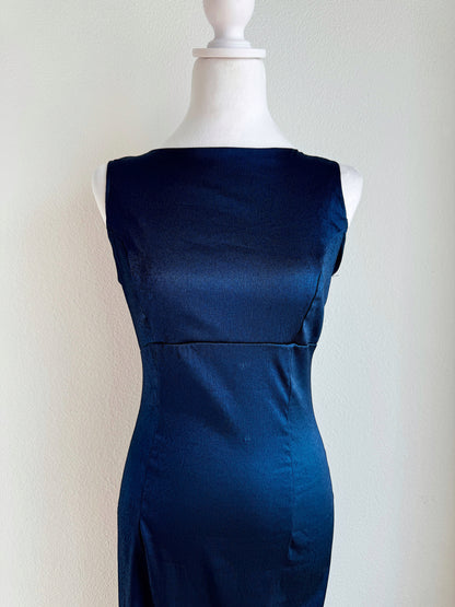 VINTAGE BLUE SLEEVELESS COCKTAIL DRESS WITH SCOOP NECK